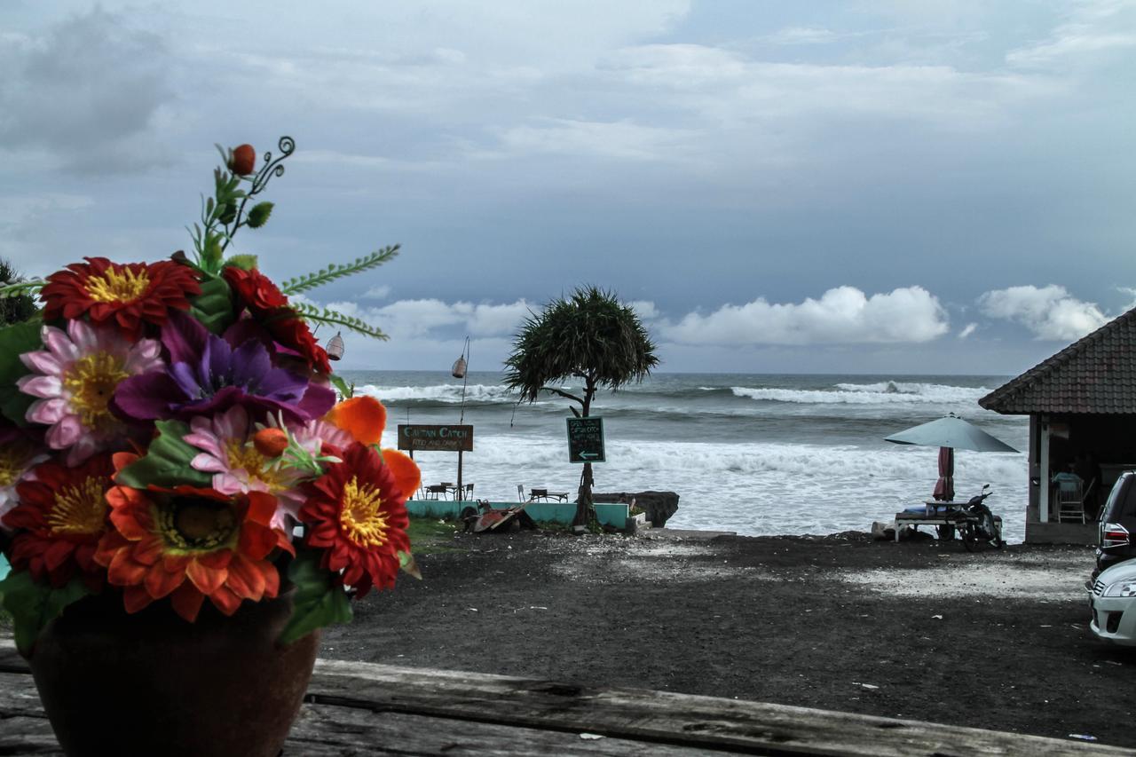 Bima Sakti Homestay Echo Beach Canggu Exterior photo